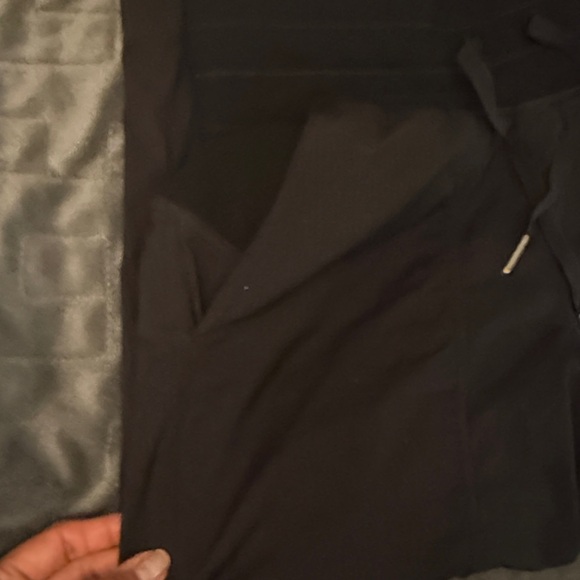 Lululemon Black Ribbed Drawstring Joggers - Picture 2 of 4